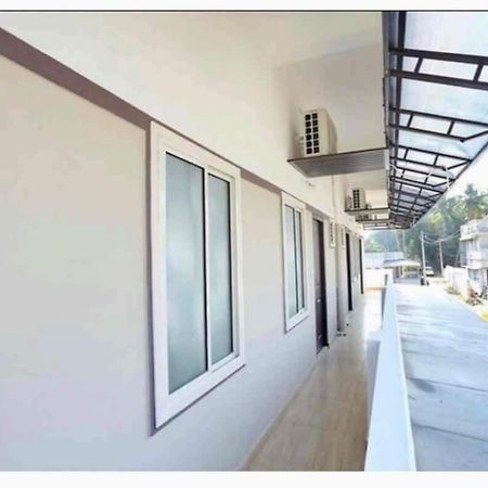 Moon Rooms Kochi Exterior photo